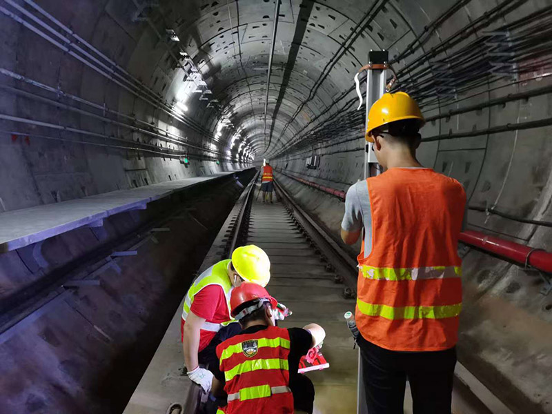 20230805167651.jpg 北辰三角洲-開福區(qū)間段寺人工監(jiān)測.jpg