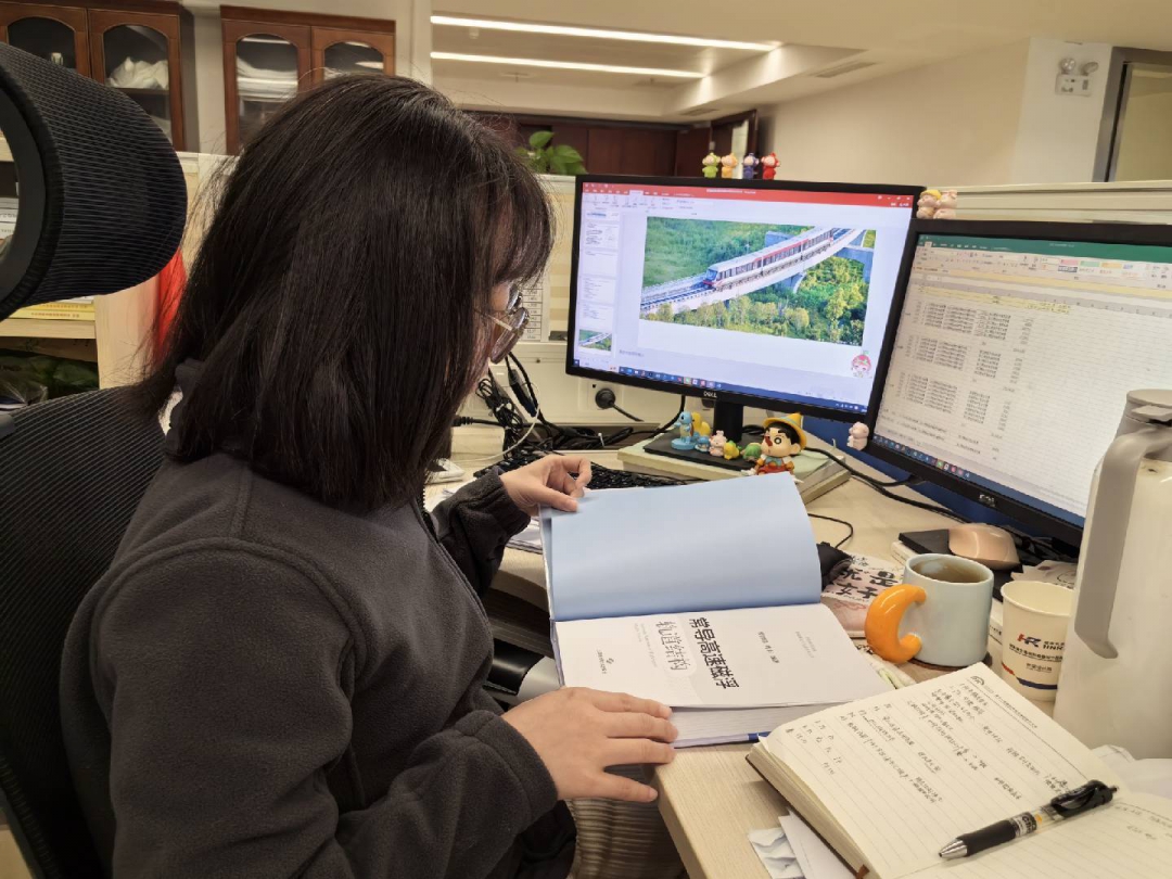 橋梁院 皮福艷：快速磁?。ǖ瓦\(yùn)量）交通系統(tǒng)成套技術(shù)攻關(guān)高性?xún)r(jià)比橋建結(jié)構(gòu)研究.jpg